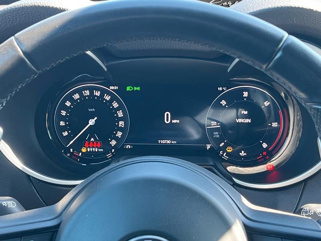Alfa Romeo Stelvio 2.2 t Sprint rwd 160cv auto