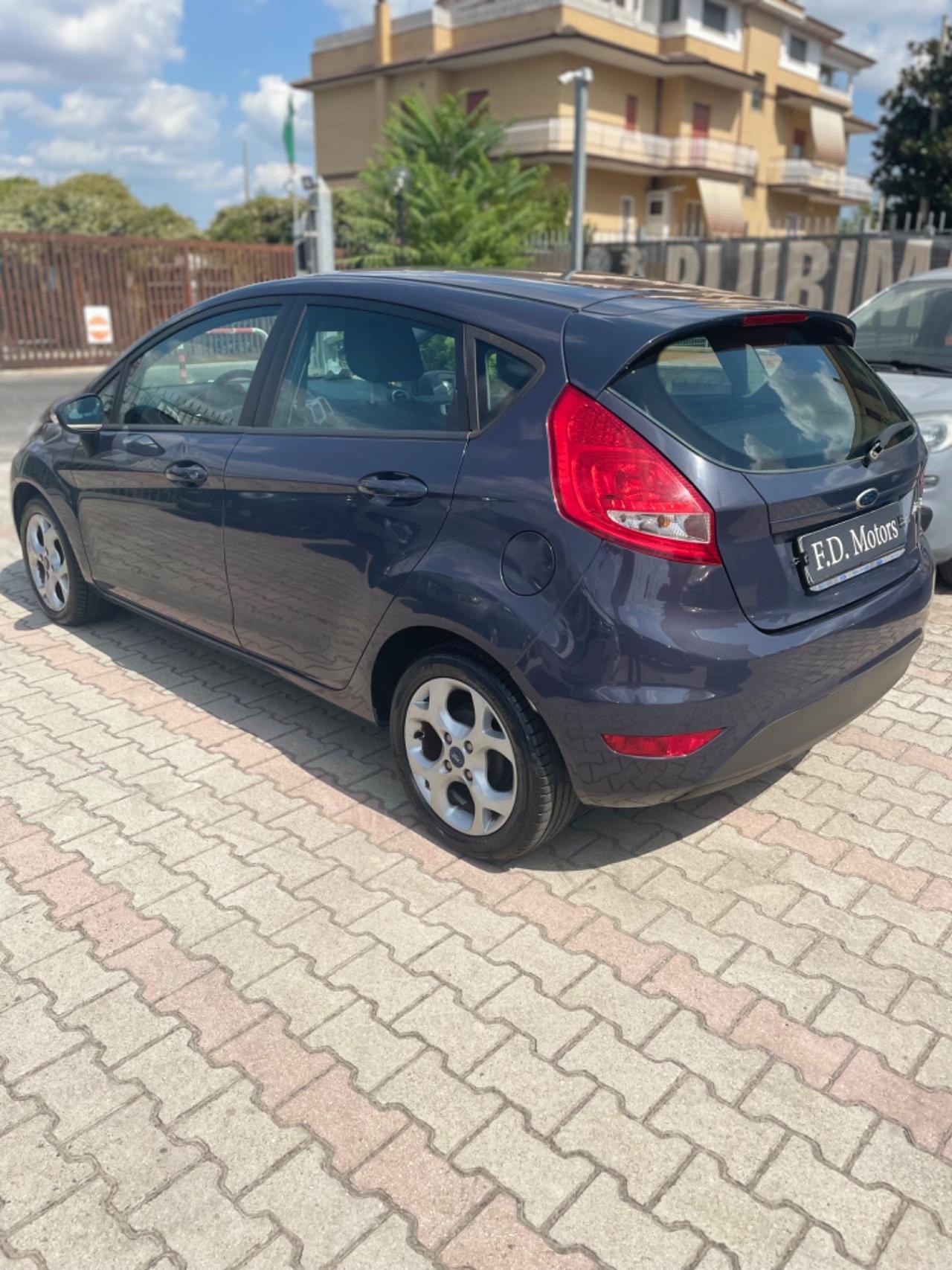 Ford Fiesta 1.2 82 CV 5 porte Titanium