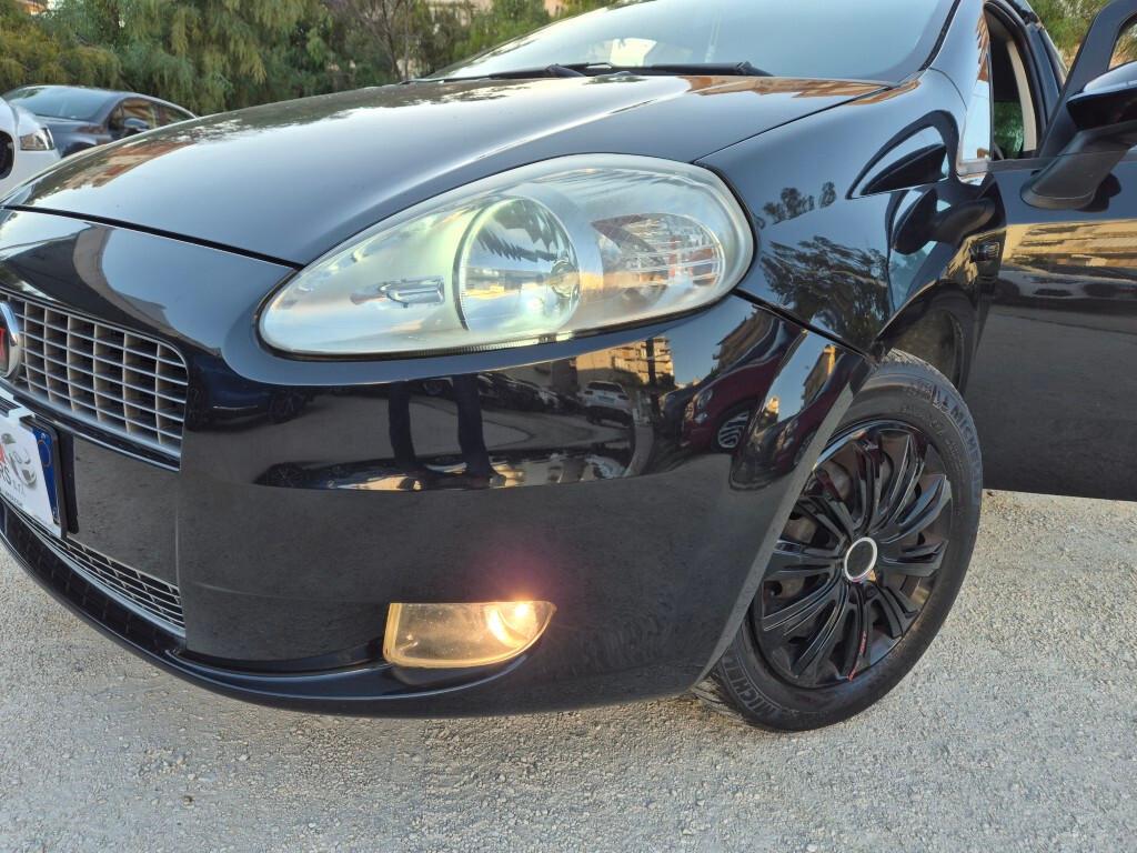 Fiat Grande Punto 1.4 BENZ 3-PORTE