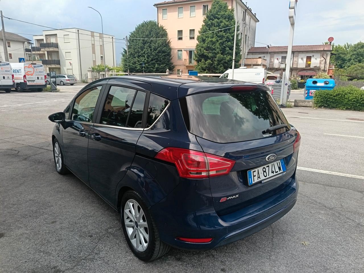 Ford B-Max 1.5 TDCi 95 CV Titanium ok neo patente