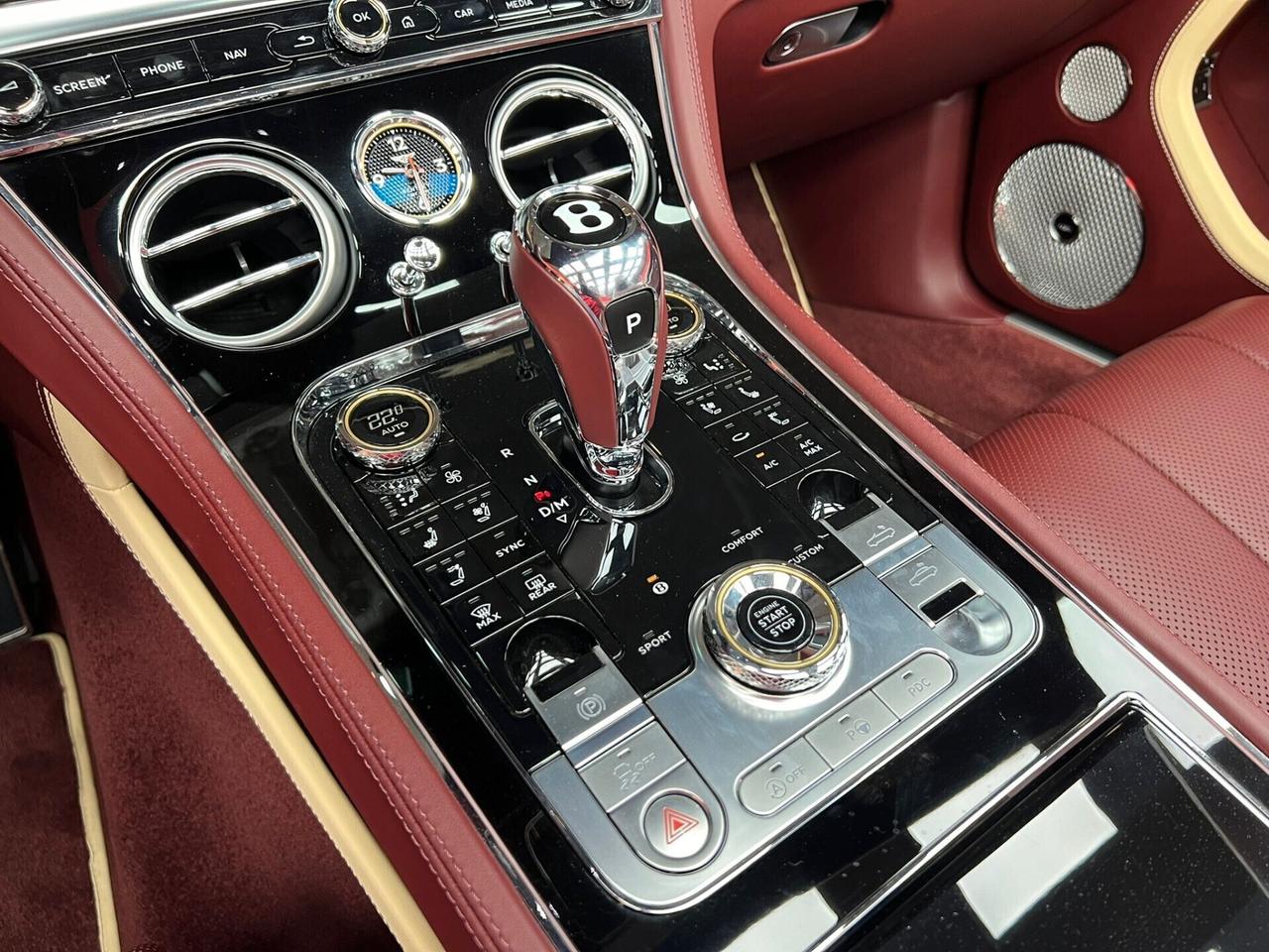 Continental GTC 6.0 W12 Speed 659cv auto (219)