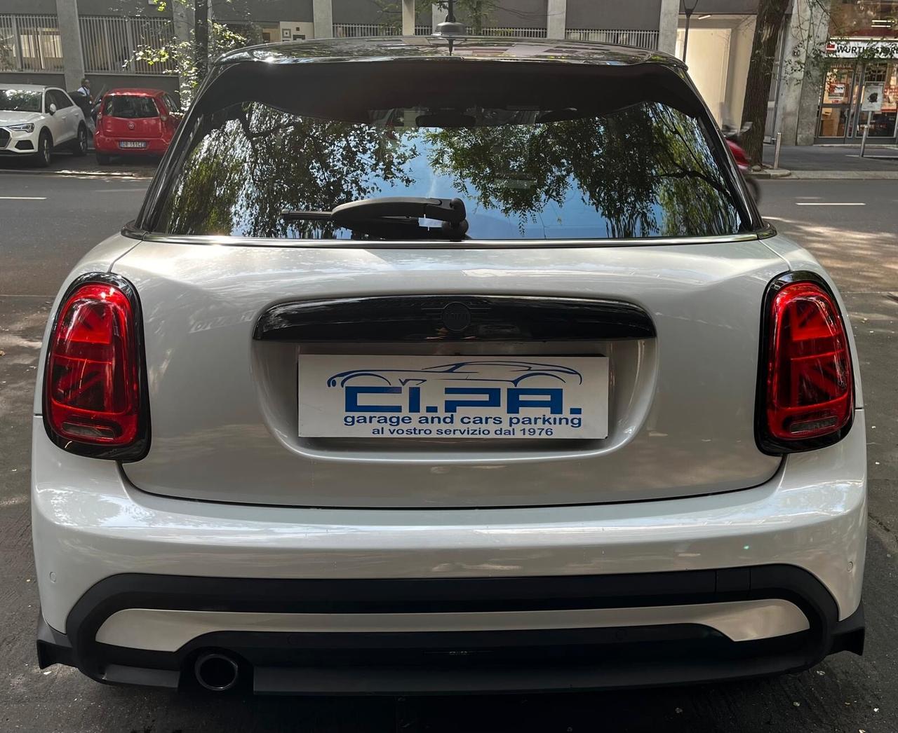 Mini 1.5 Cooper Essential