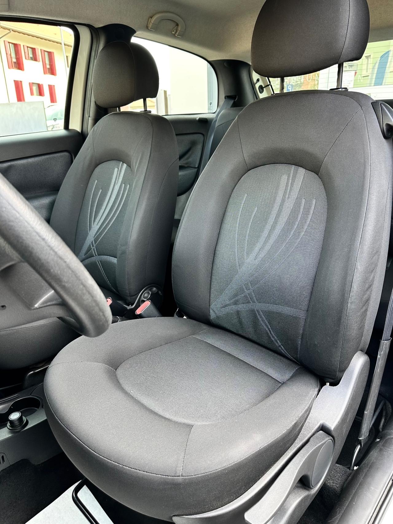 Lancia Ypsilon 1.2Bz 69CV Diva - Uniproprietario