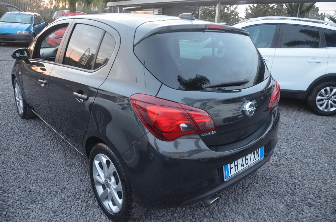 Opel Corsa 1.2 benzina