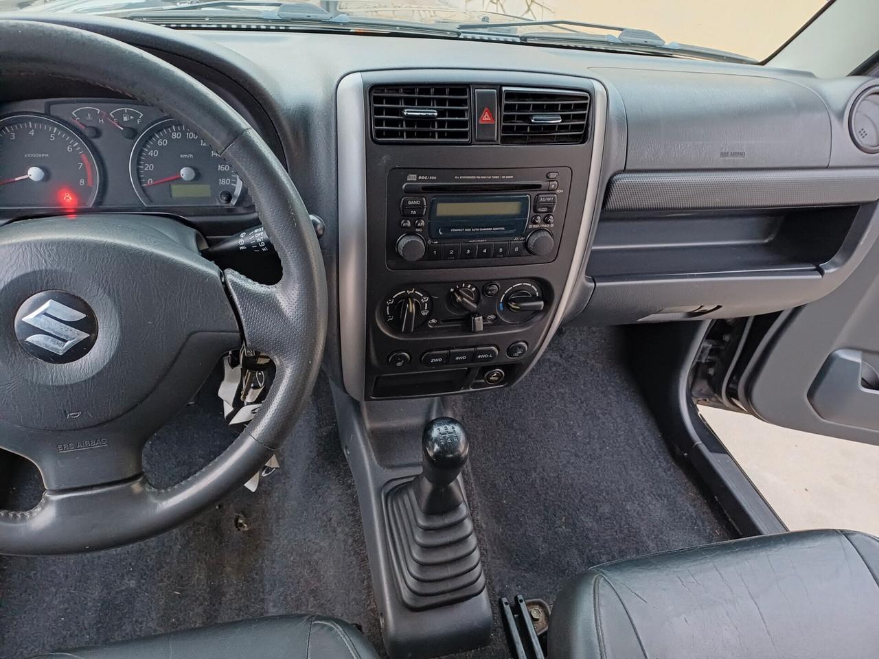 Suzuki Jimny 1.3i 16V cat 4WD