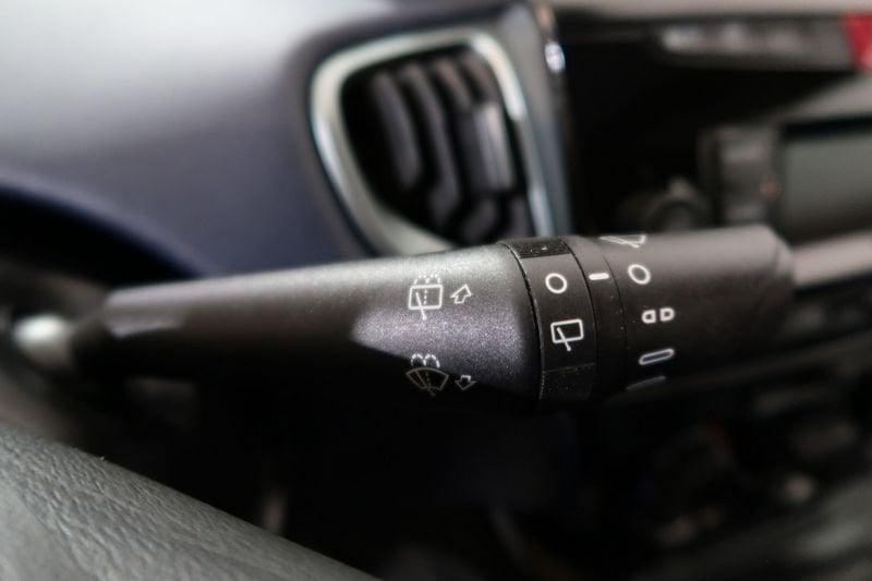 Lancia Ypsilon Ypsilon 1.0 firefly hybrid ORO s&s 70cv 5p.ti