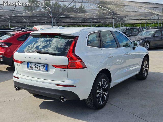 VOLVO XC60 XC60 II 2018 2.0 b4 Momentum Pro awd auto -GE944CR