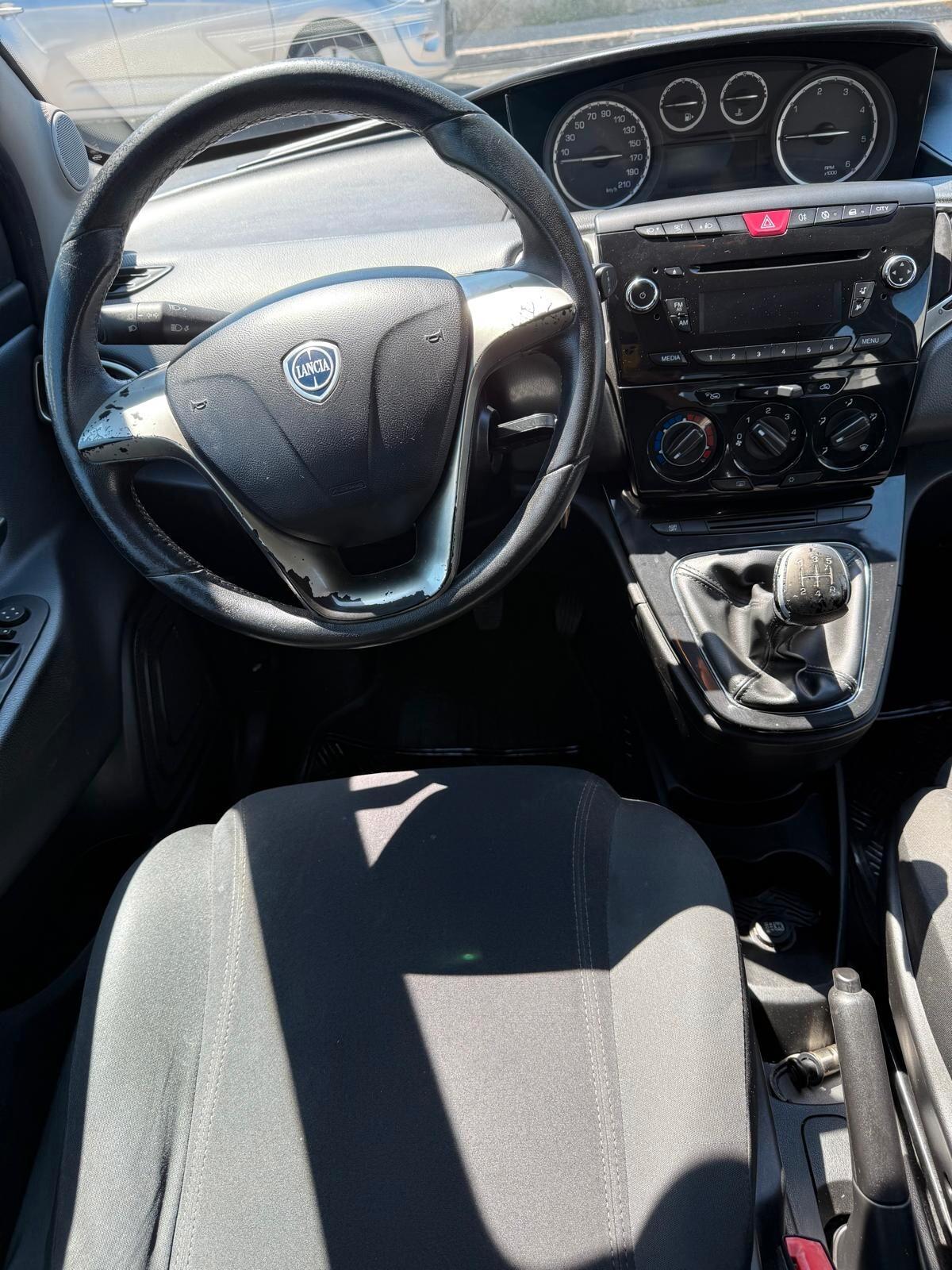 Lancia Ypsilon 1.3 MJT 16V 95 CV 5 porte S&S Platinum