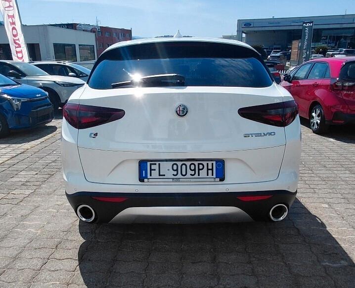 Alfa Romeo Stelvio 2.2 Turbodiesel 210 CV AT8 Q4 Executive