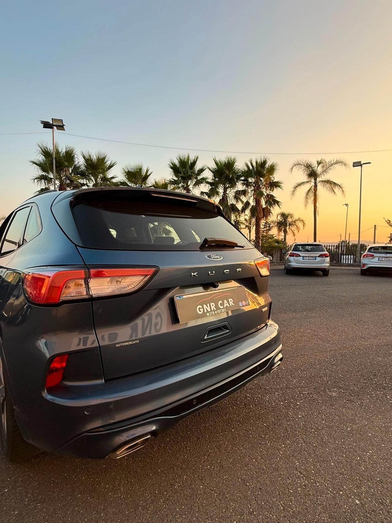 Ford Kuga 2.5 Plug In Hybrid 225 CV CVT 2WD ST-Line
