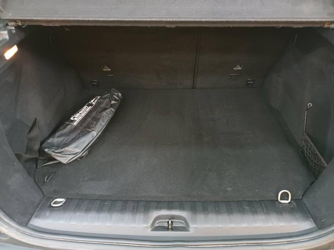 Peugeot 2008 1.6 bluehdi Active 100cv