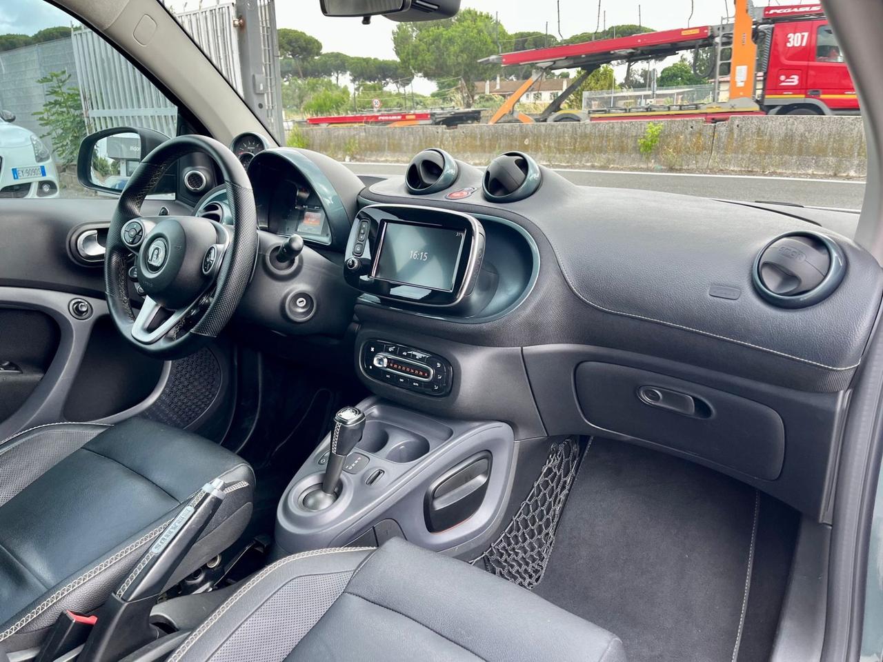 Smart ForTwo BRABUS 0.9 Turbo twinamic Tailor Made