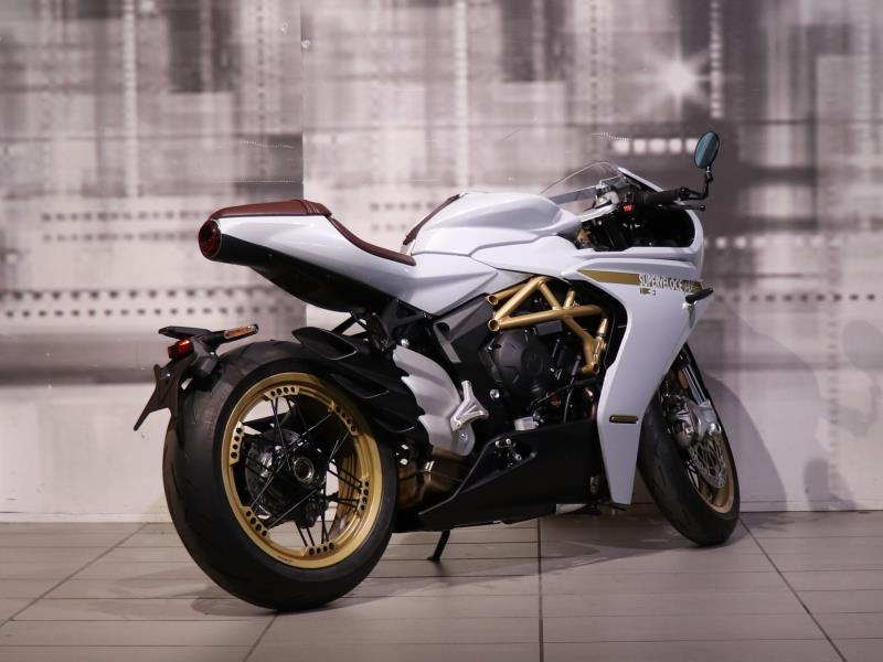 MV Agusta Superveloce 800 S