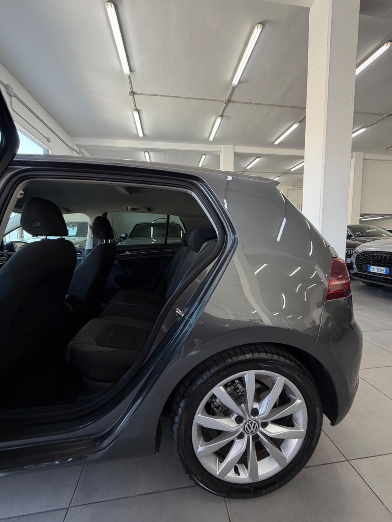 VW GOLF 7.5 1.6 TDI 115 CV 5p. Sport FINANZIABILE