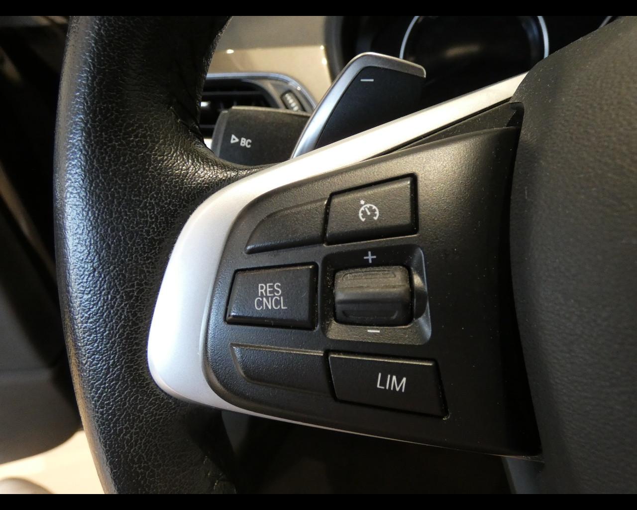 BMW X1 (F48) - X1 sDrive18d xLine
