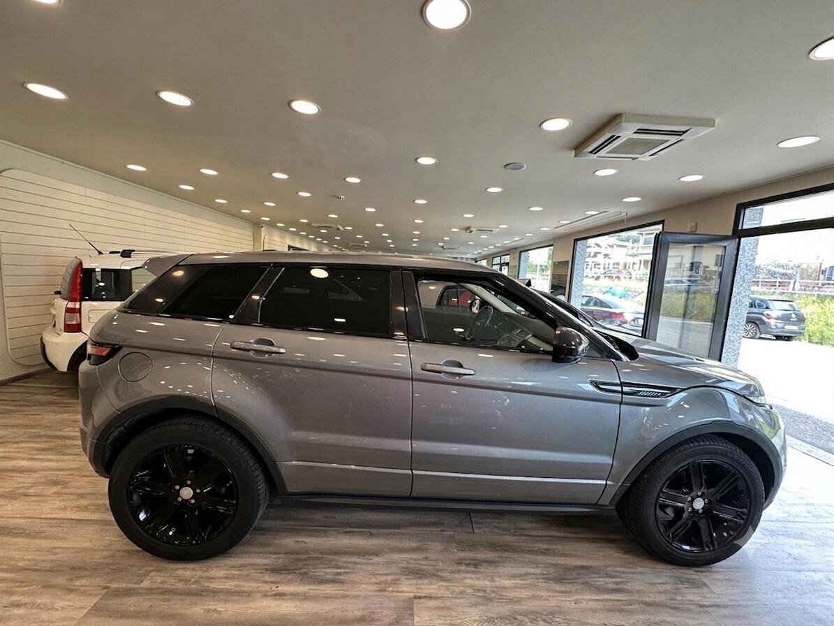 Land Rover Range Evoque 2.2 TD4 5p. Prestige