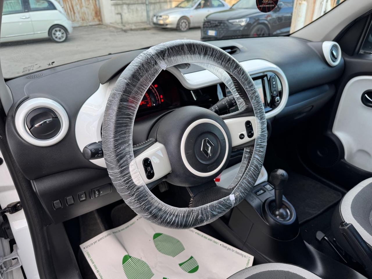 Renault Twingo 900 90CV TURBO Automatica NAVI