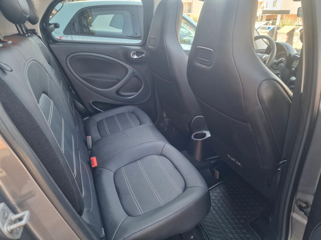 Smart ForFour 70 1.0 Prime, TETTO APRIBILE+NAVI SAT+LED BELLISSIMA
