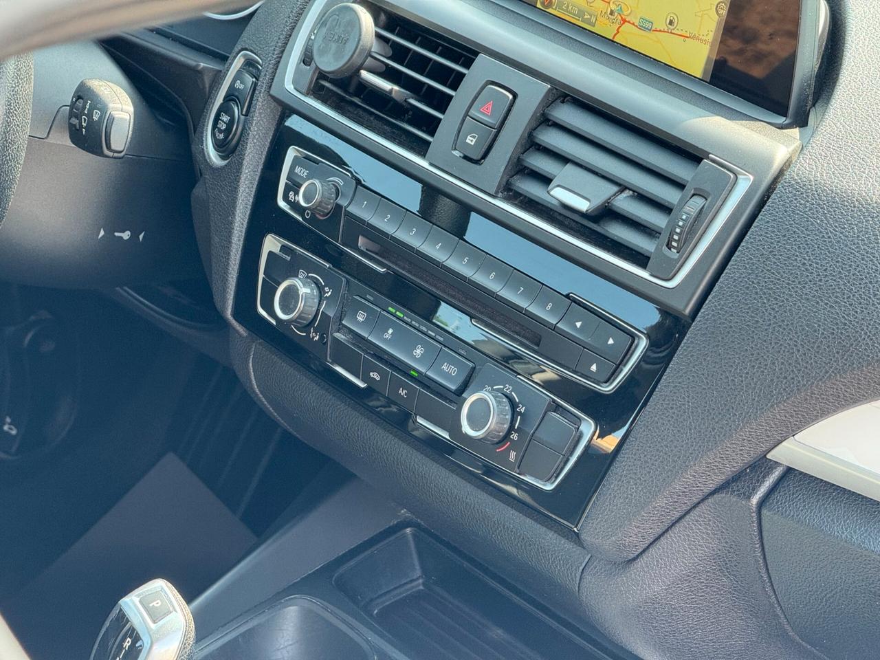 Bmw 118d Urban 150 cv AUTO LED