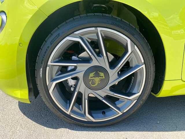 Abarth 500e Scorpionissima Scorpionissima