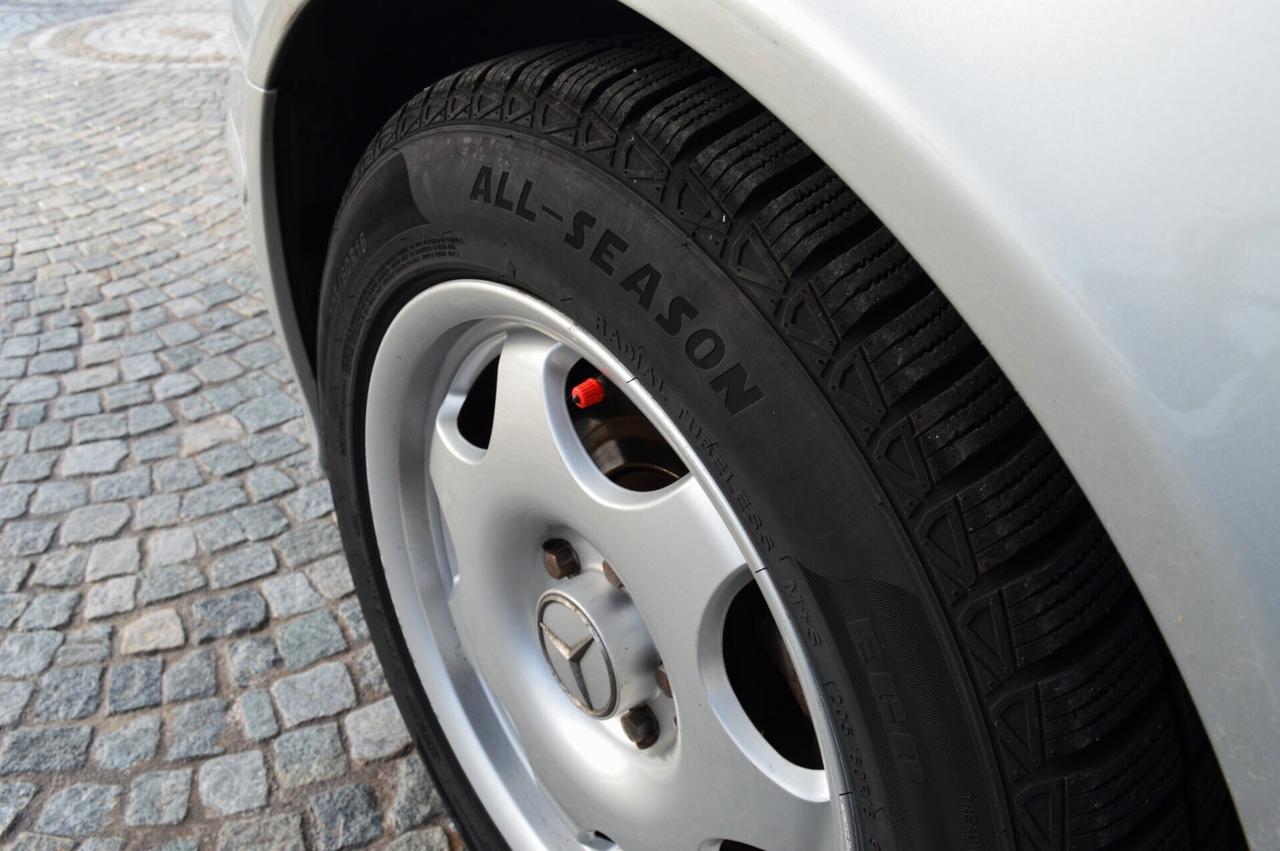 Mercedes-benz classe E 220 CDI Classic berlina - Unico P.