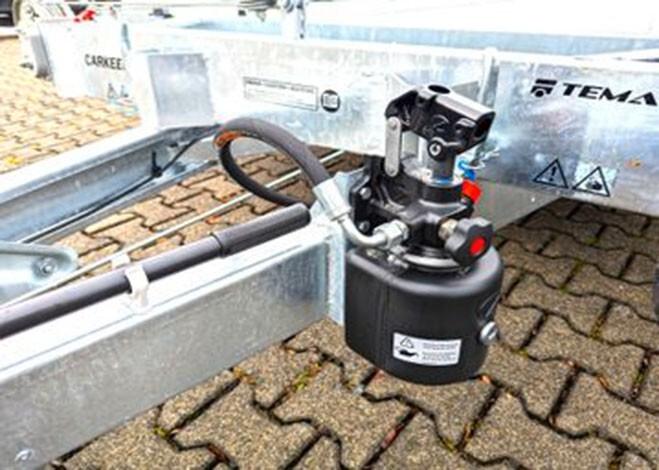 RIMORCHIO TEMARED CARKEEPER 5820S/3 RIBALTABILE A 3 ASSI