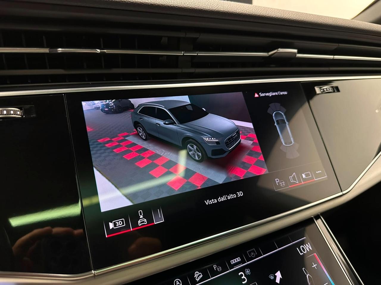 Audi Q8 TOTAL BLACK/MATRIX/TETTO LEASING