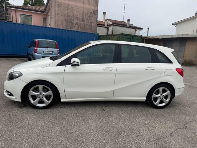 MERCEDES-BENZ B 180 BlueEFFICIENCY Premium senza nessun lavoro da fare