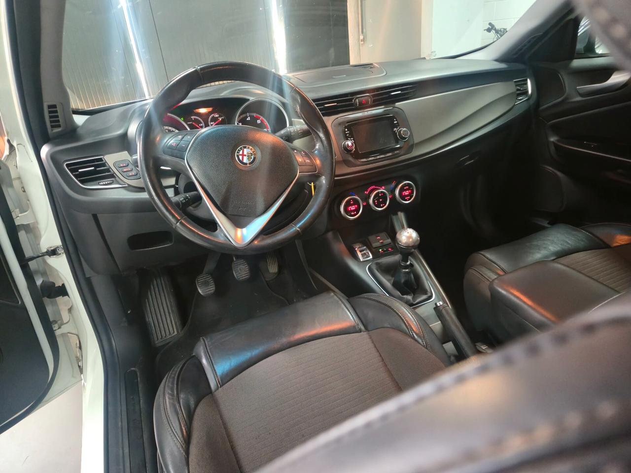 Alfa Romeo Giulietta 1.6 JTDm-2 105 CV Progression