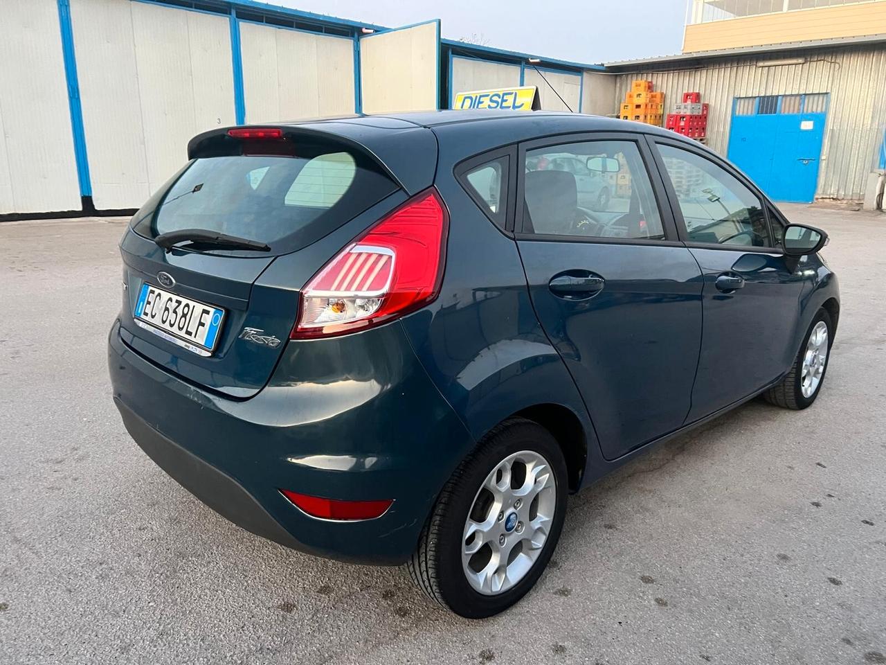 Ford Fiesta 1.4 TDCi 5p. Titanium