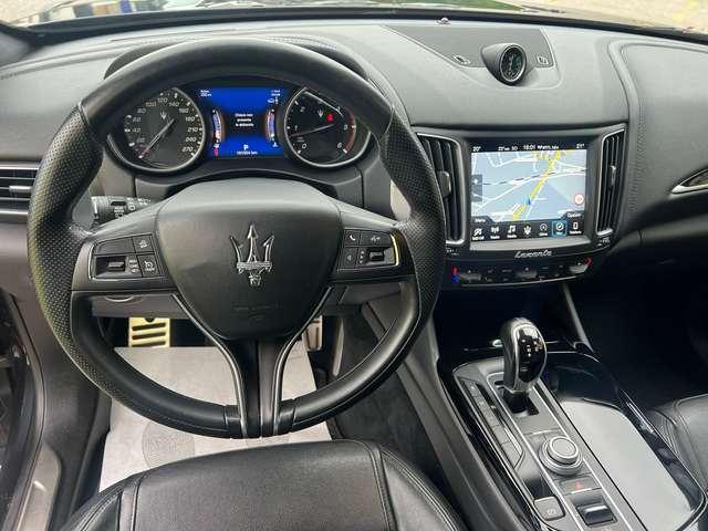 Maserati Levante Gransport 3.0 V6 250cv autom.