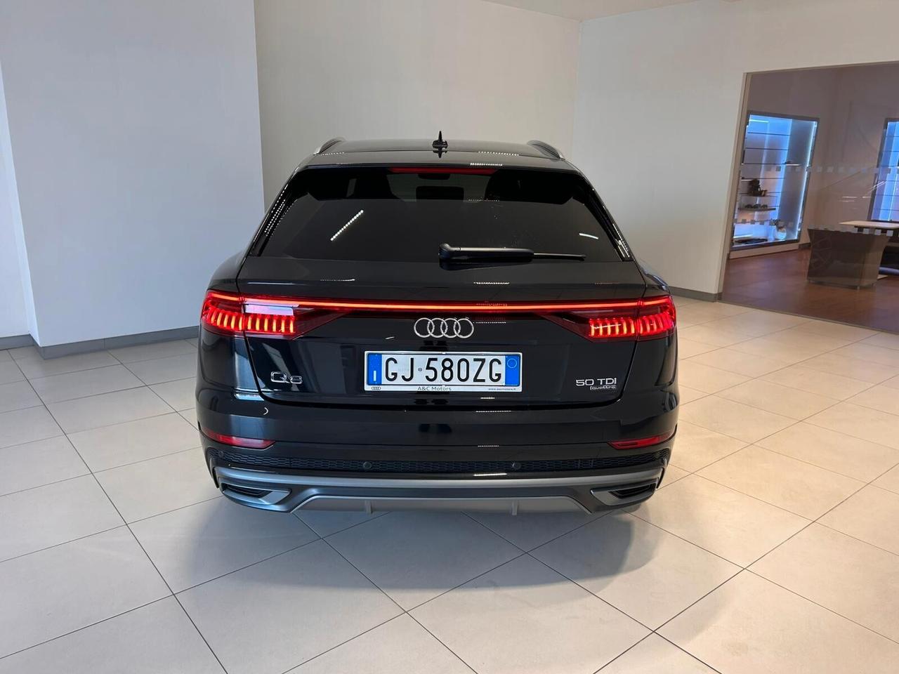 Audi Q8 50 TDI 286 CV quattro tiptronic S-Line