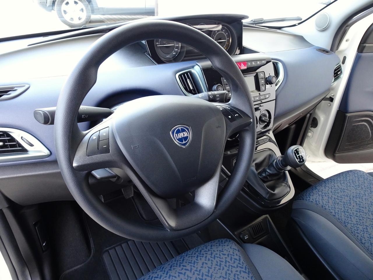 Lancia YPSILON 1.0 Hybrid ORO 70CV *COME NUOVA*
