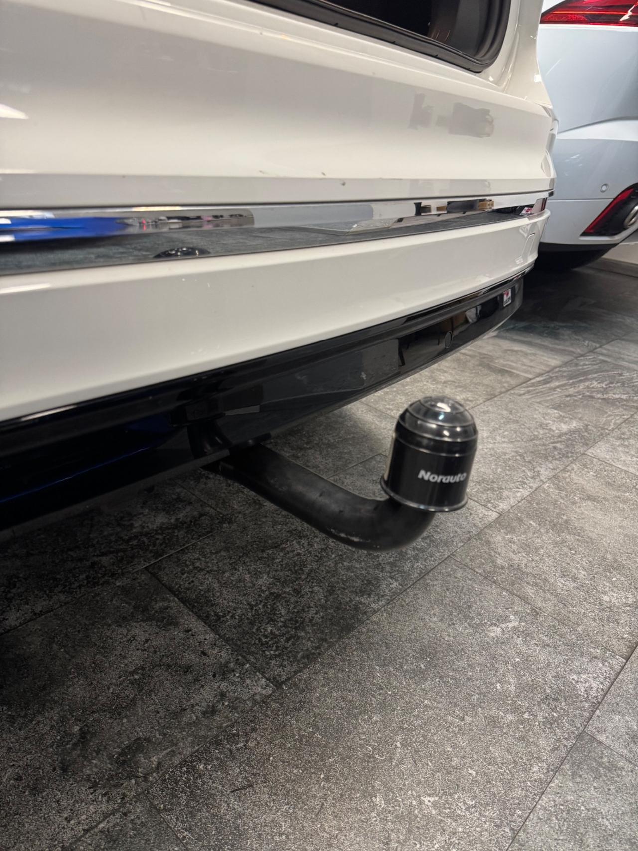 VOLKSWAGEN TIGUAN 2.0 TDI 190 CV TETTO APRIBILE