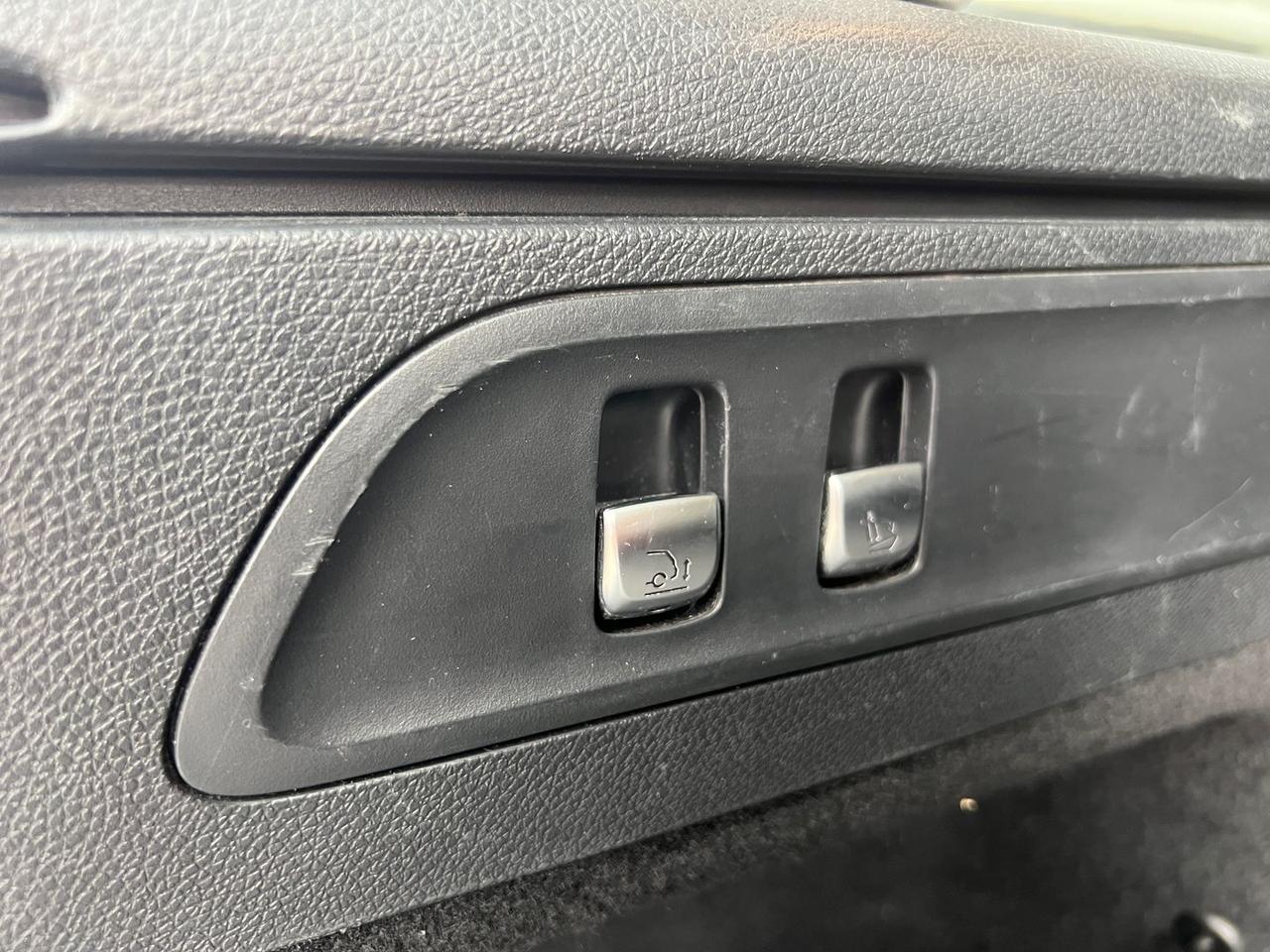 Mercedes-Benz GLC 220 D 4 MATIC Pre #10047