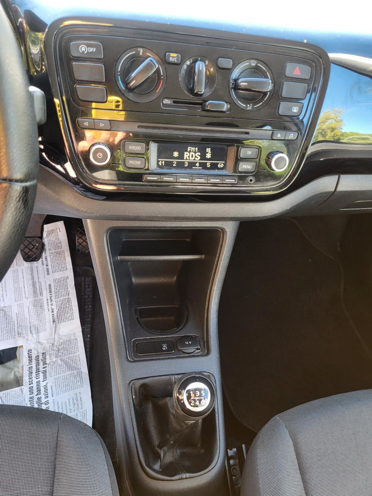 VOLKSWAGEN UP! ECO-1 ANNO DI GARANZIA-BOLLO 35 EURO-UNICO PROPRIETA