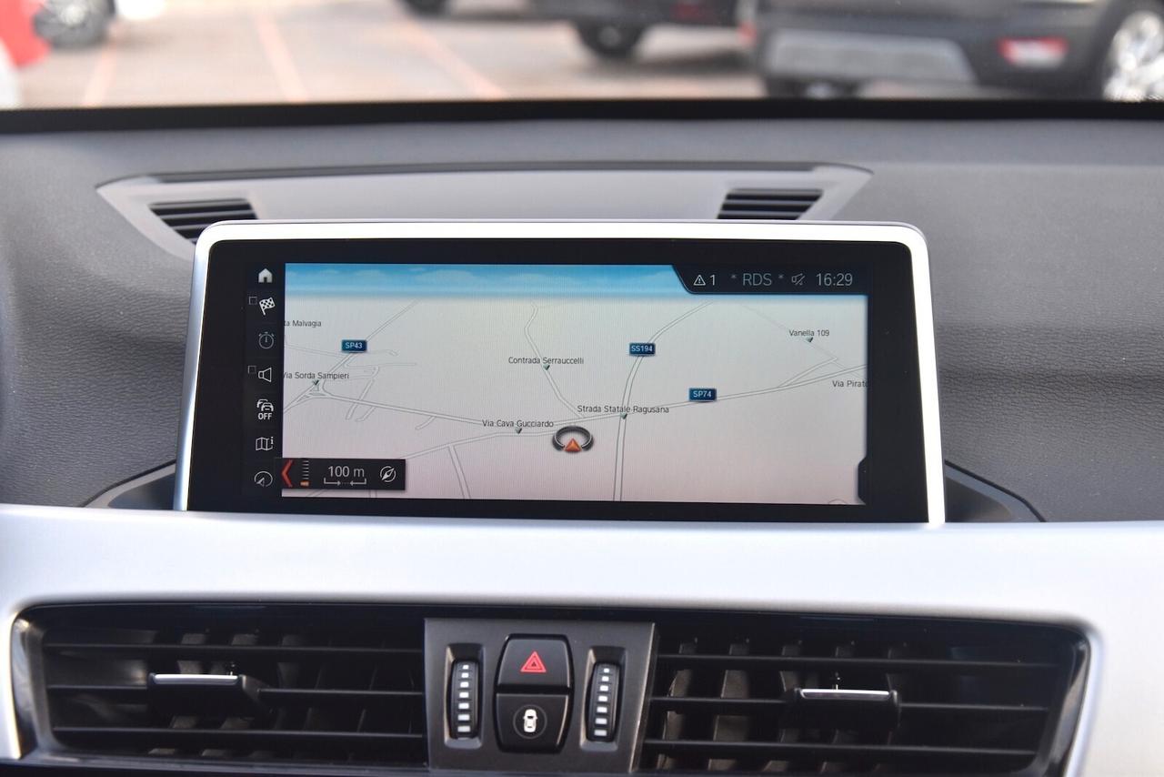 BMW X1 sDrive18d 150cv Business Advantage Aut.