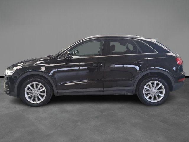 AUDI Q3 2.0 TDI 120 CV Business