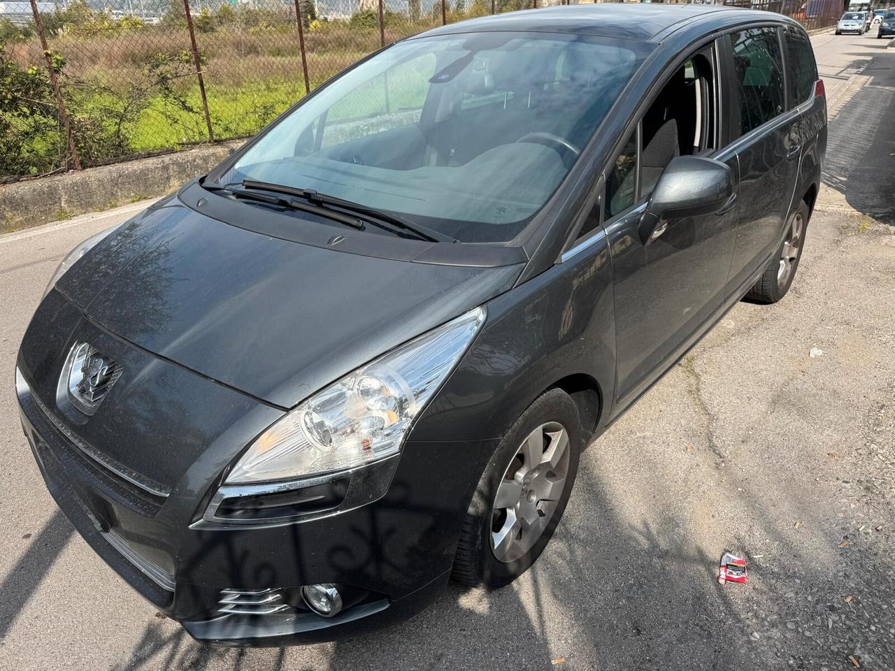 Peugeot 5008 1.6 VTi 120CV Premium