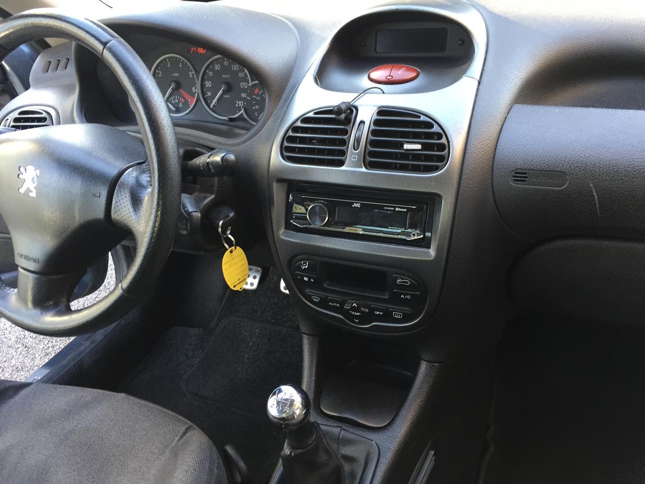 Peugeot 206 1.4 16V 3p. Sweet Years GPL X NEOPATENTATI