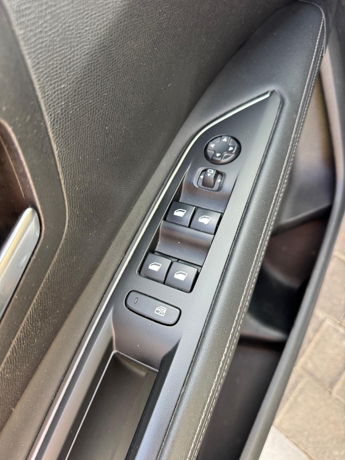 Peugeot 3008 BlueHDi 130 S&S Allure