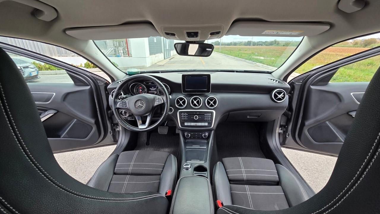 Mercedes-benz A 180 d Automatic Premium