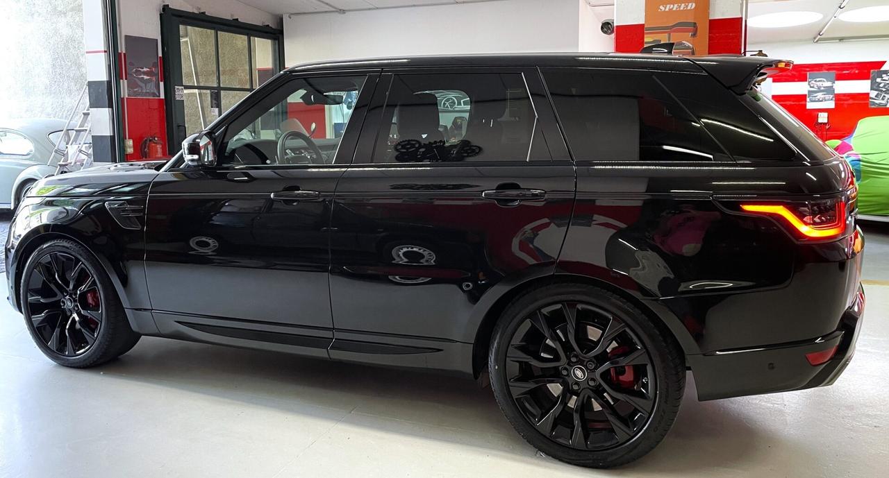 Range Rover Sport HST Hybrid TOTAL BLACK Carbonio