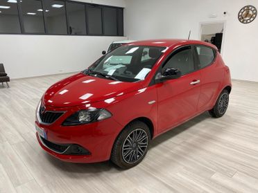 Lancia Ypsilon 1.0 Hybrid Ecochic Gold S&S