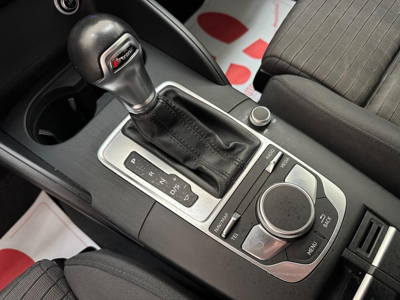 Audi A3 Sedan / 2.0 TDI 150cv/ Cambio automatico / Led