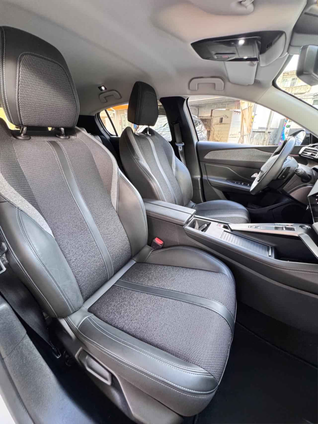 Peugeot 308 BlueHDi 130 S&S EAT8 Allure Pack