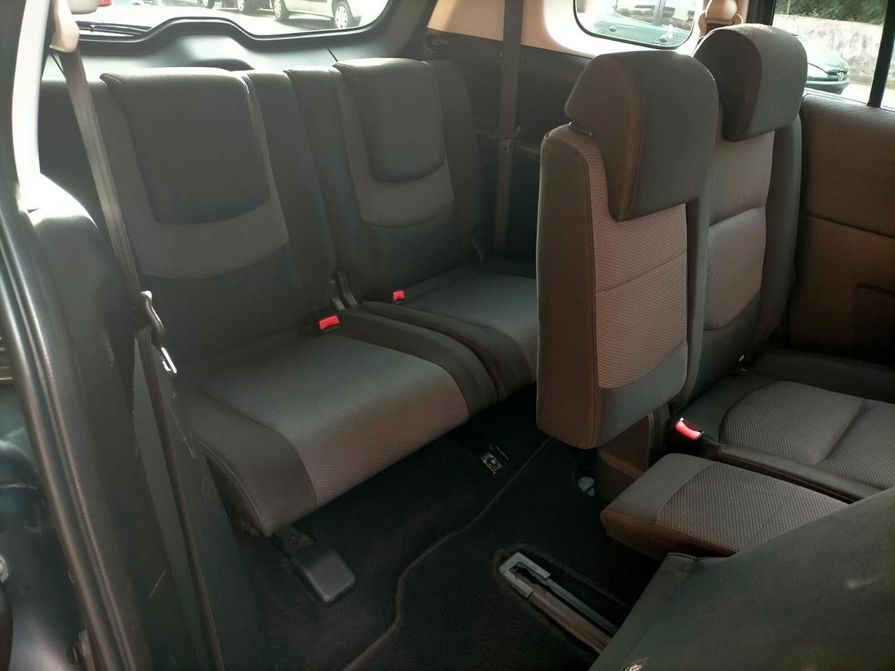 Mazda 5 2.0 MZ-CD 16V 110CV 7 POSTI