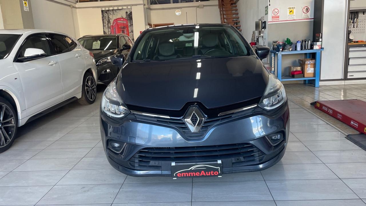 Renault Clio TCe 120CV EDC Start&Stop 5 porte Energy Intens