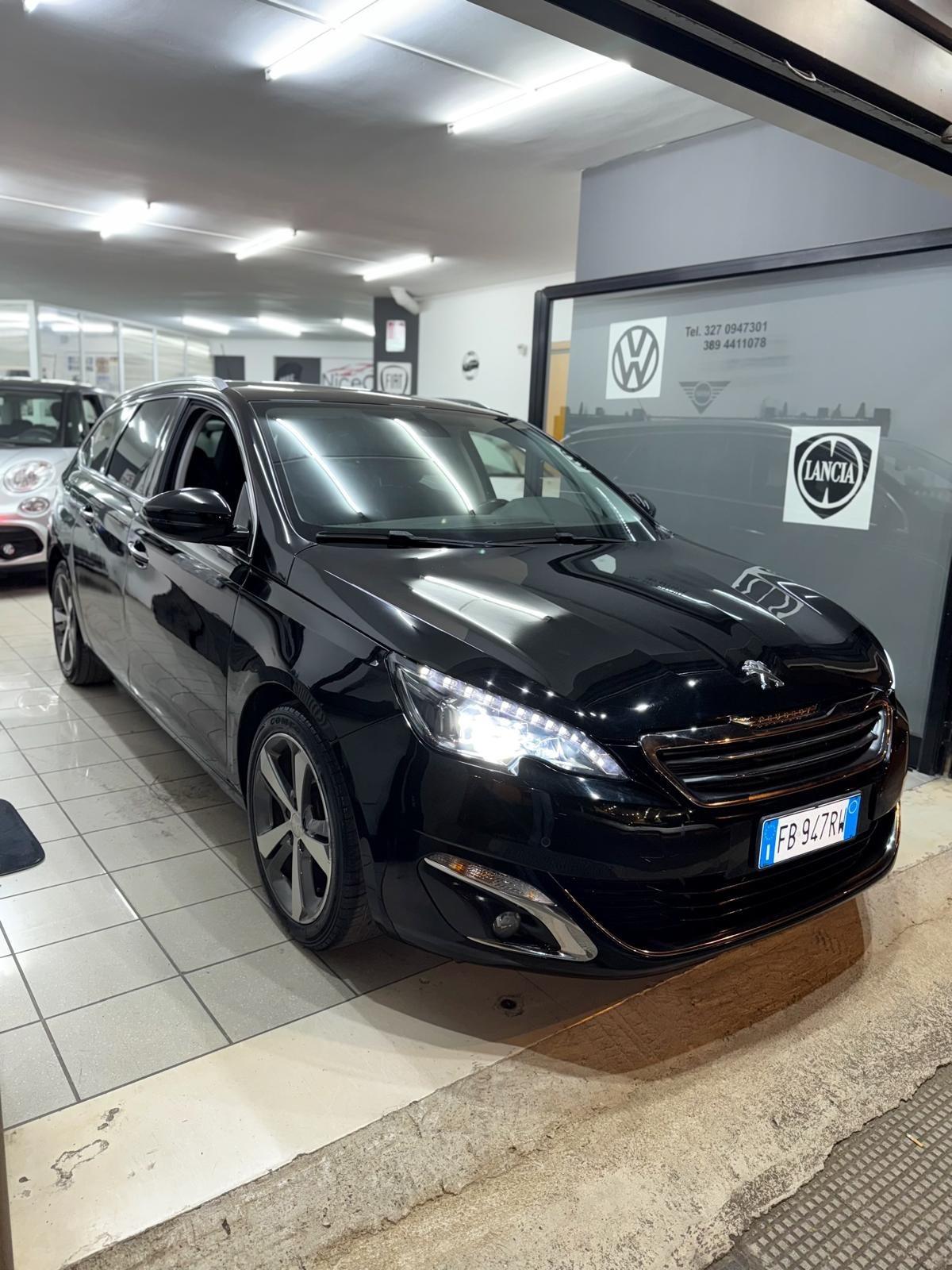 Peugeot 308 BlueHDi 120 S&S SW Allure