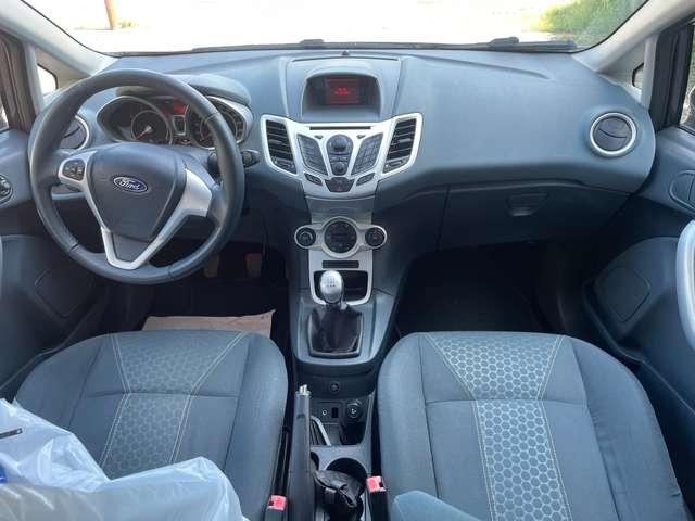 Ford Fiesta Fiesta 5p 1.4 16v + Gpl